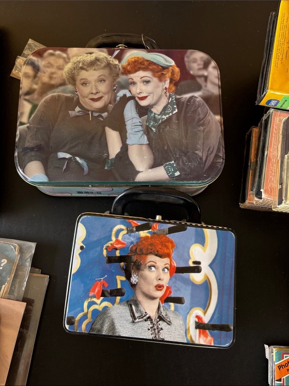 Vintage-Style Tin Carry Case with Red and Black Accents